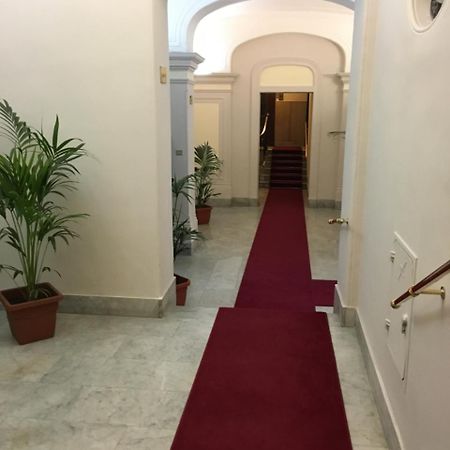Hotel Versailles Róma Kültér fotó