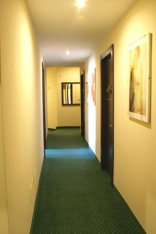 Hotel Versailles Róma Kültér fotó