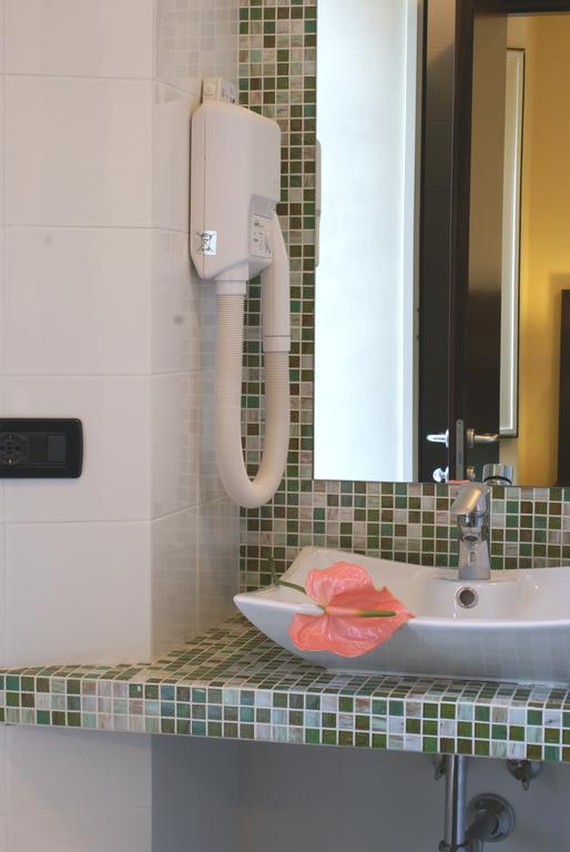 Hotel Versailles Róma Szoba fotó