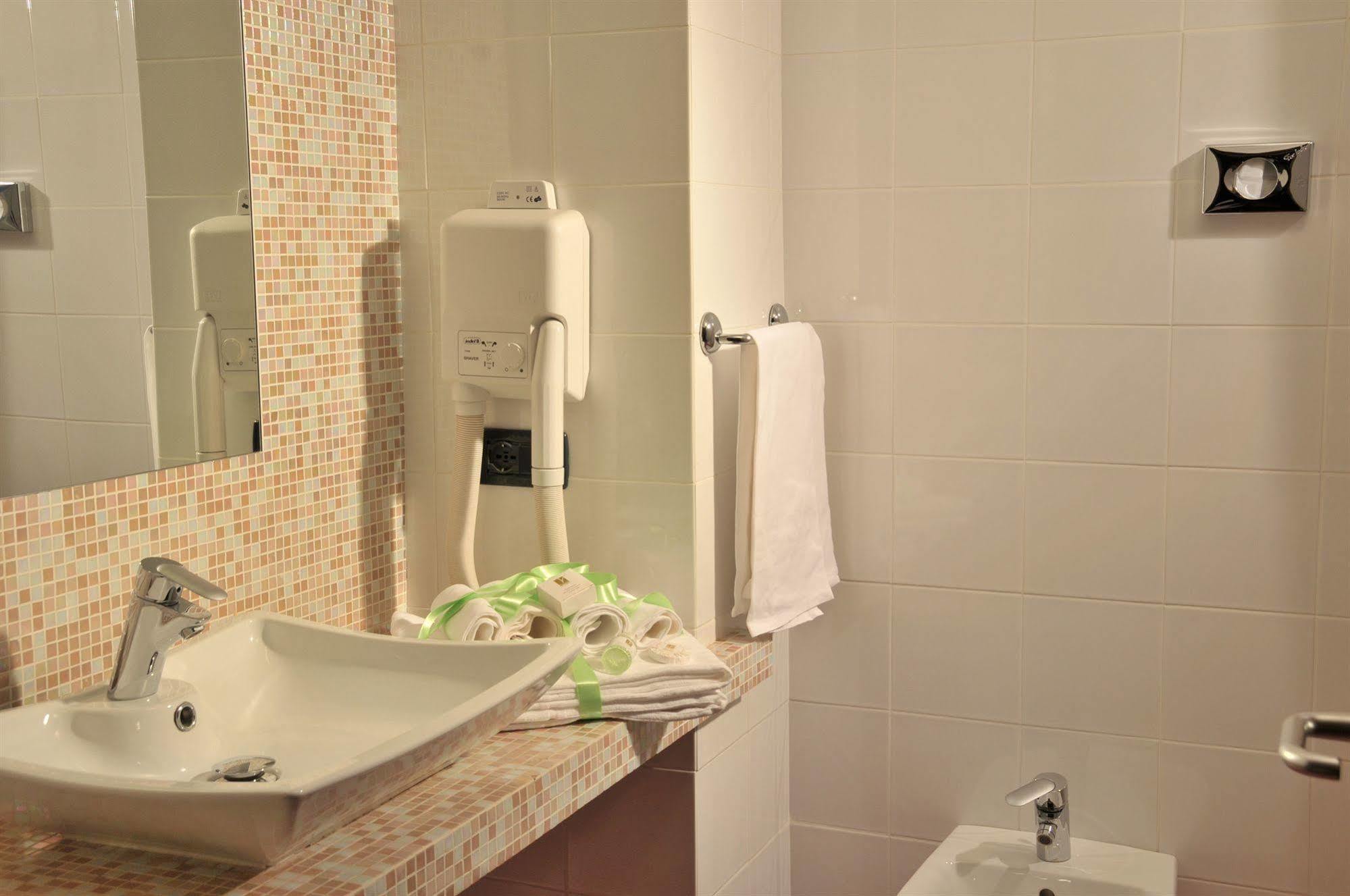 Hotel Versailles Róma Kültér fotó