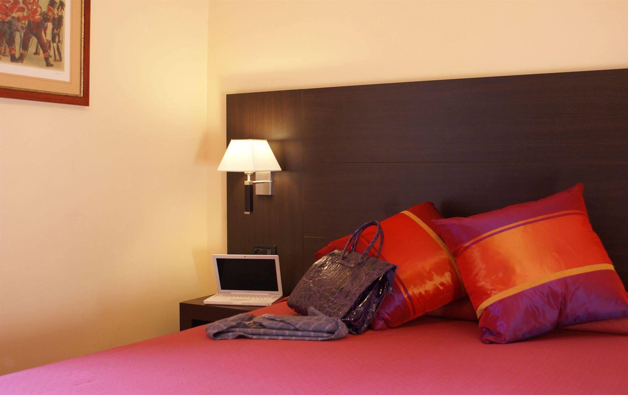 Hotel Versailles Róma Szoba fotó